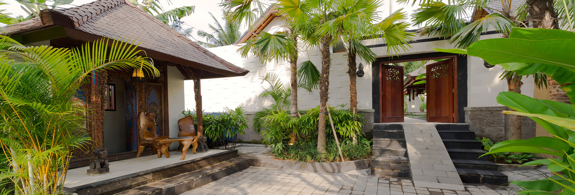 Villa San - Entrance