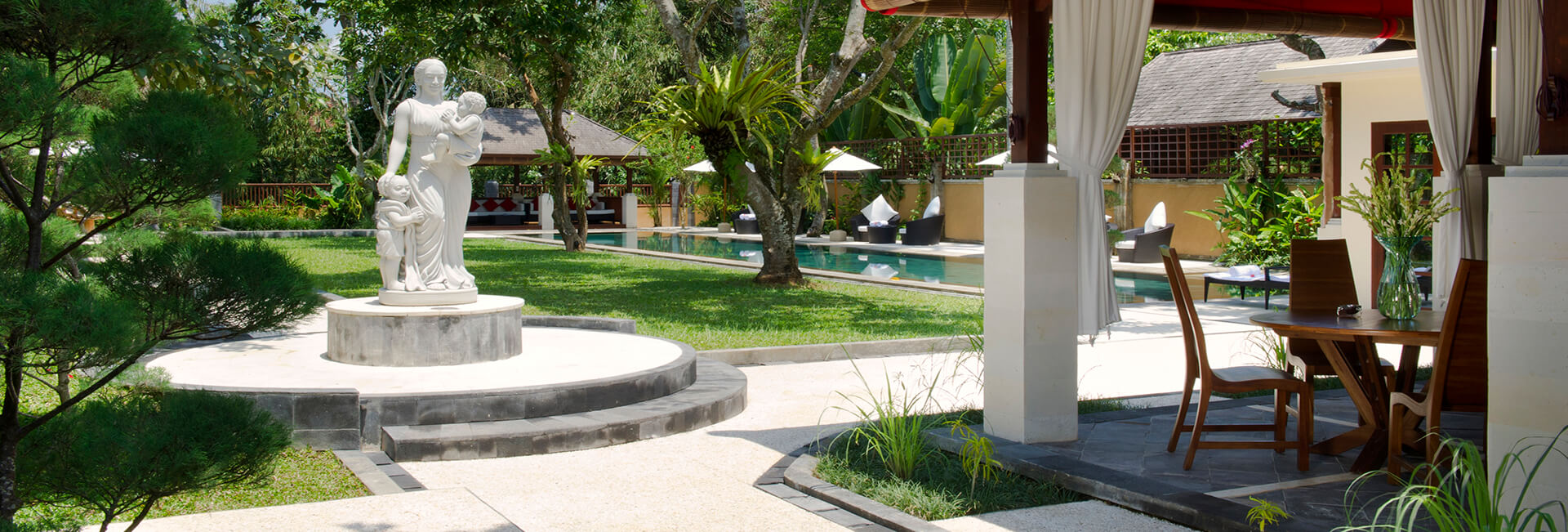 Villa San - View from entrance